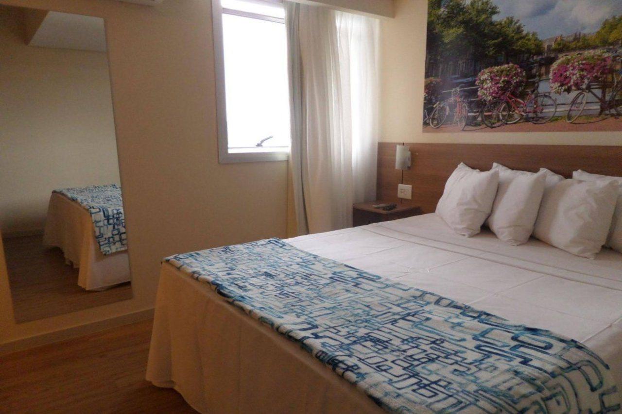 Hotel Amsterdam มอนเตสกลารอส ภายนอก รูปภาพ