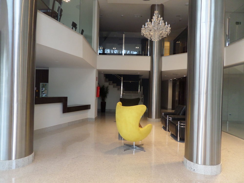 Hotel Amsterdam มอนเตสกลารอส ภายนอก รูปภาพ